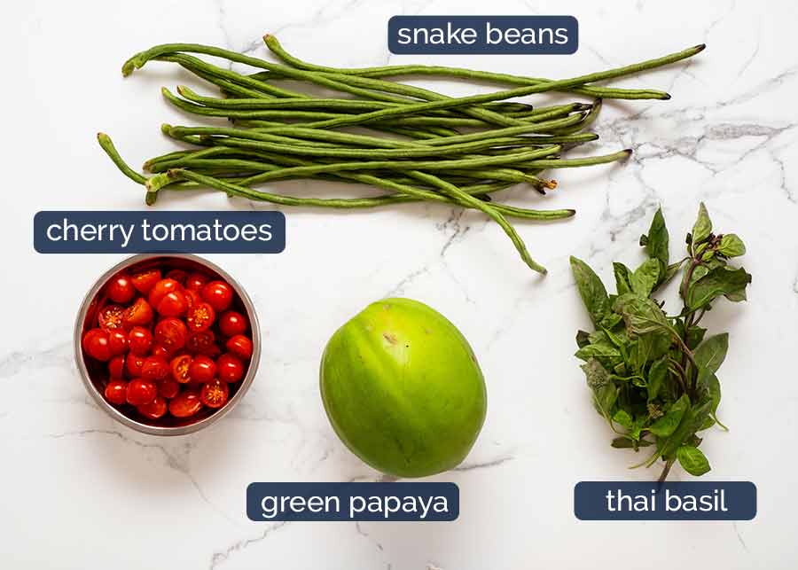 Ingredientes de la ensalada de papaya verde (tailandesa)
