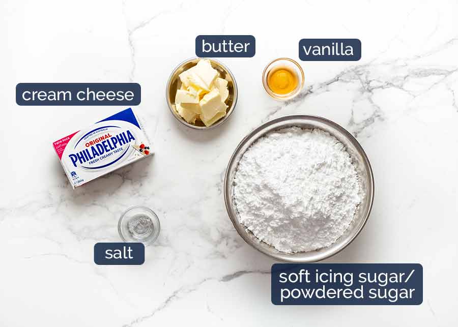 Ingredientes para glaseado de queso crema para cupcakes Red Velvet
