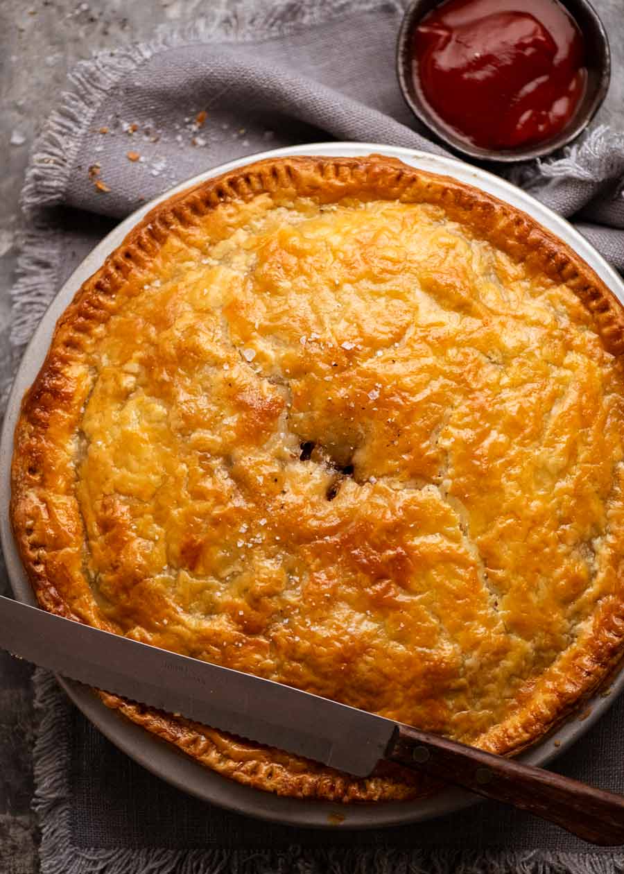 Fotografía aérea de Family Meat Pie