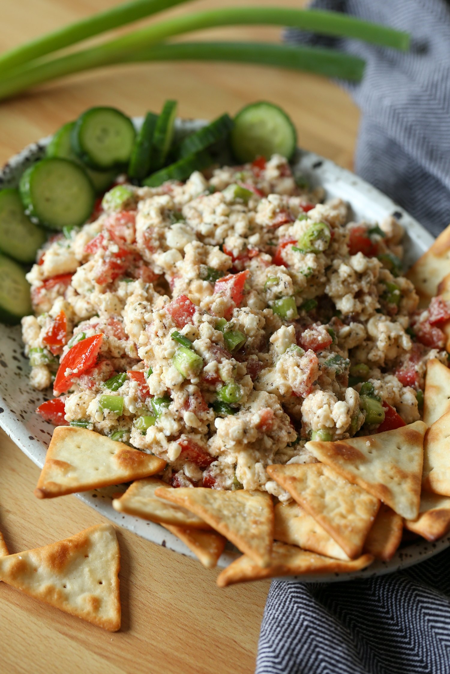 Dip griego con queso feta y condimento griego