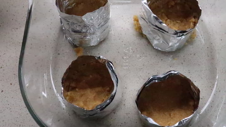 Hacer la base de galletas