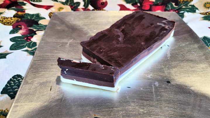 Como hacer con Thermomix turrón con tres chocolate