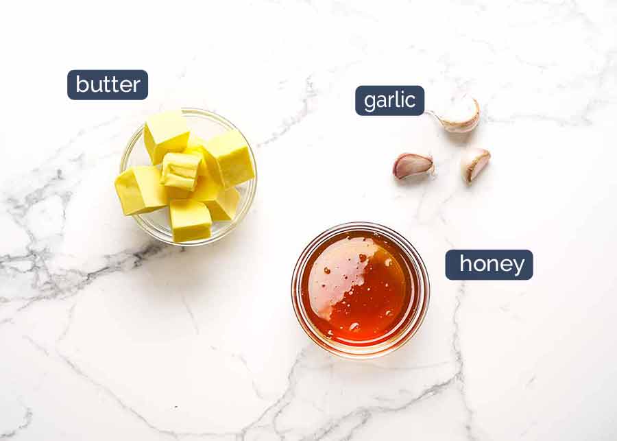 Ingredientes para glaseado de miel para salmón al horno navideño