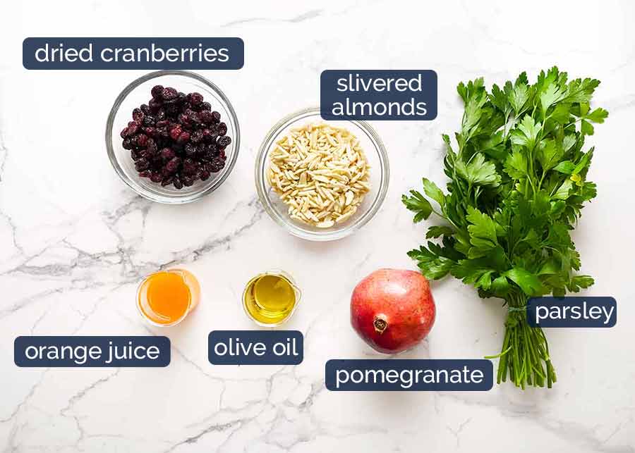 Ingredientes para la tapenade navideña de salmón al horno navideño