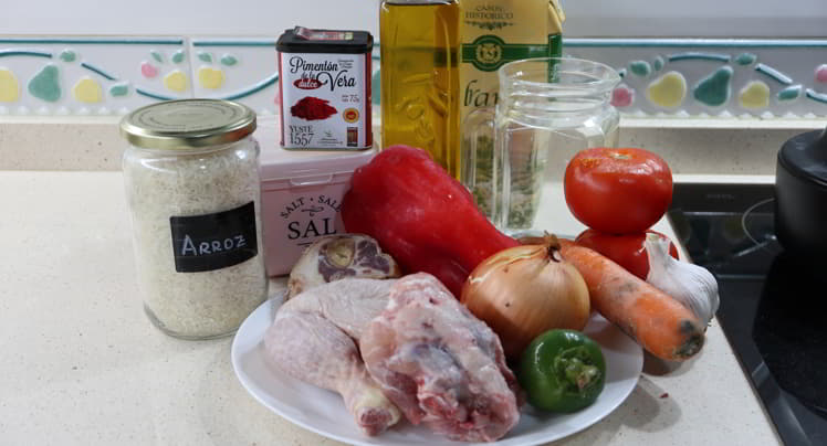 Los ingredientes necesarios para hacer sopa de arroz con Thermomix