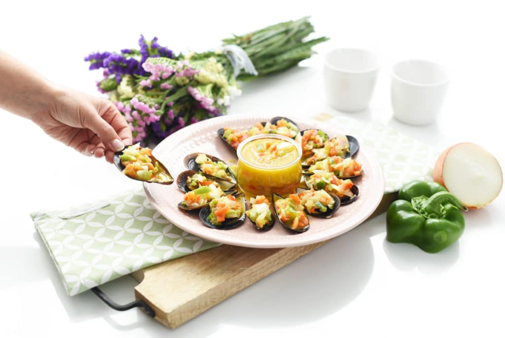 Mejillones al vapor con salsa vinagreta Mejillones al vapor con salsa vinagreta