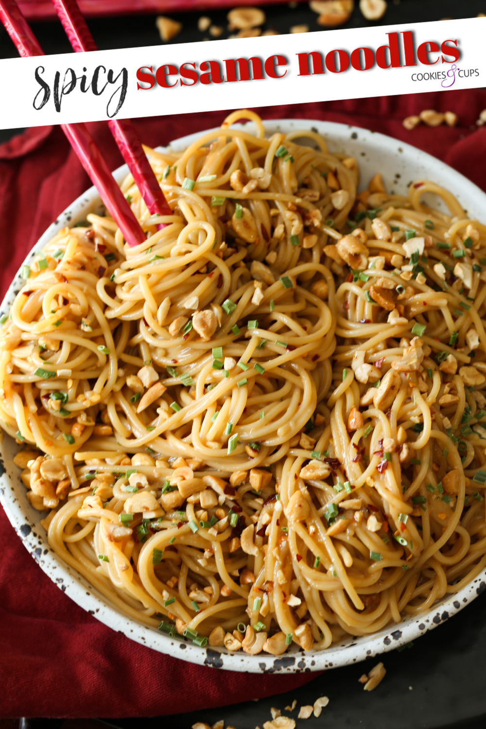 Imagen de Pinterest de fideos picantes de sésamo