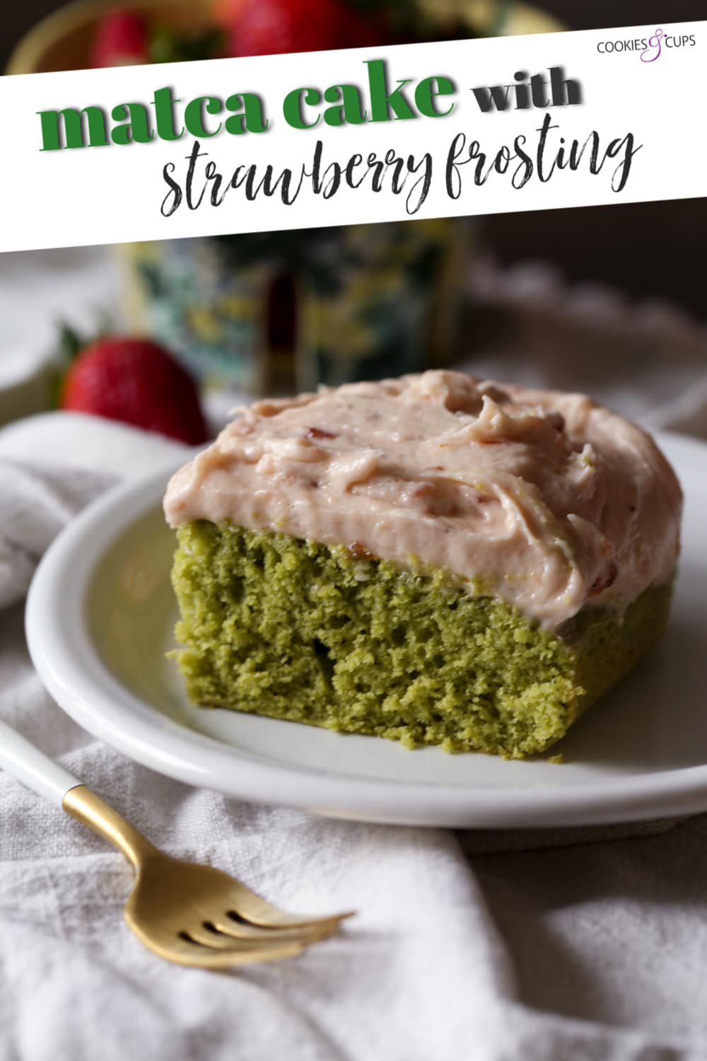 Pastel de matcha con glaseado de fresa Imagen de Pinterest