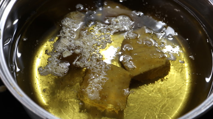 Ponemos a calentar la leche frita