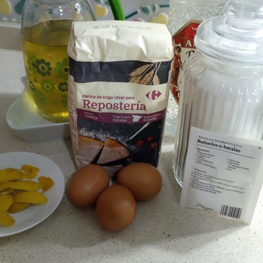 Los ingredientes necesarios para hacer rosquillas de anís con Thermomix