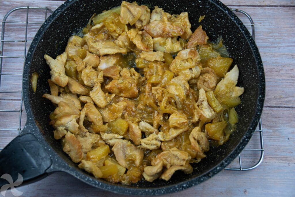 Pollo agridulce a la Hawaiana