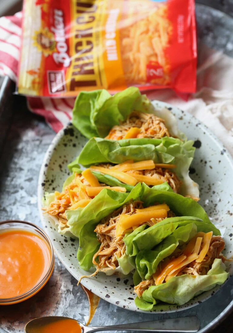 Imagen de Wraps de lechuga con pollo Buffalo en olla de cocción lenta