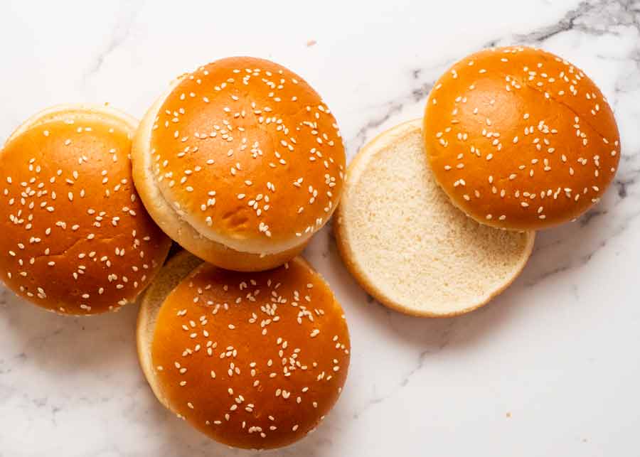 Bollos de hamburguesa blancos suaves para hamburguesas con queso