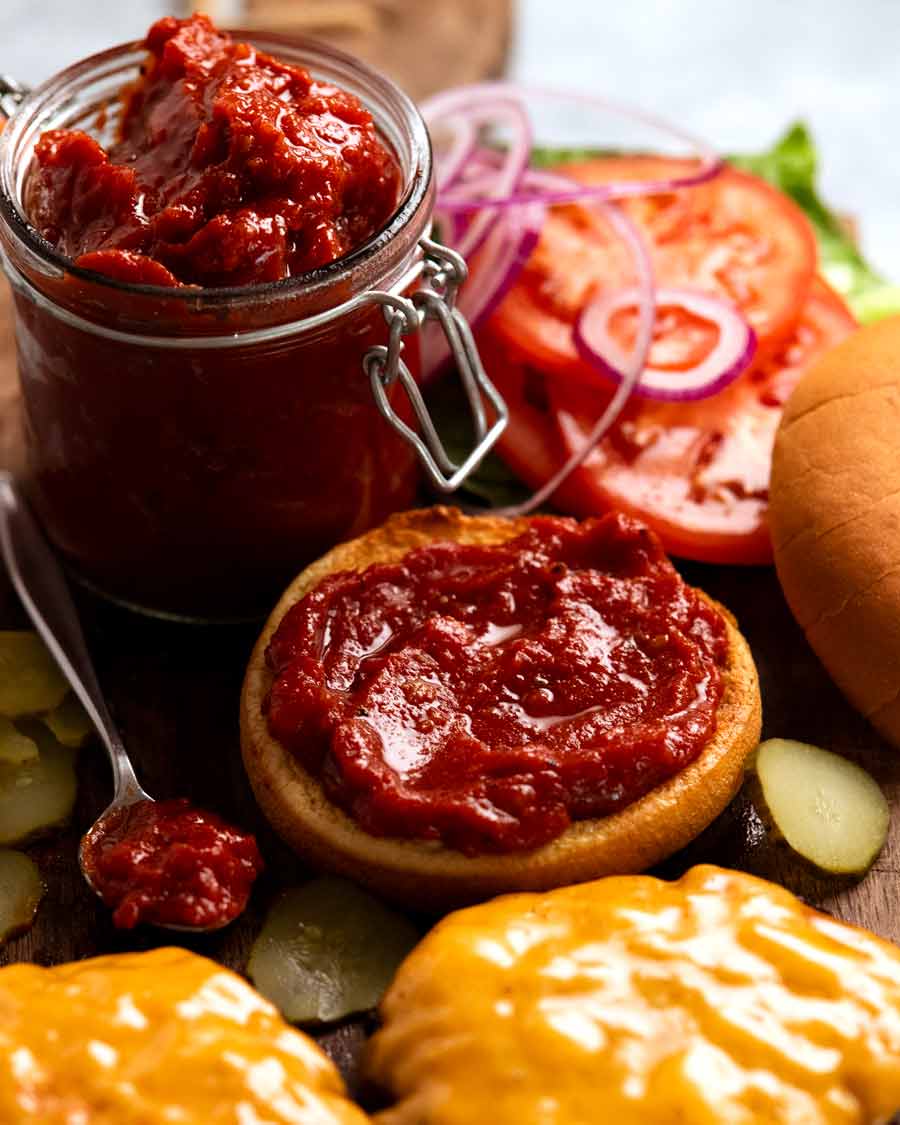 Salsa rápida de hamburguesa con chutney de tomate