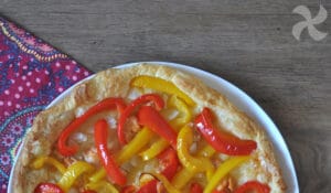 Tarta salada de pimientos, rojo y amarillo