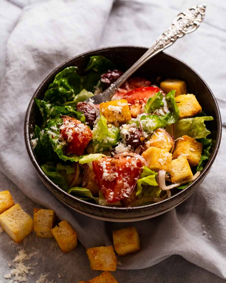 Tazón pequeño de Mega Ensalada Italiana listo para comer
