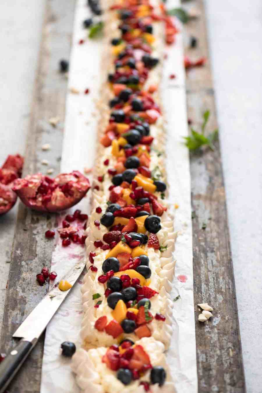 La tarta de merengue interminable: ¡Fácil, prepárate con anticipación, muestra un postre espectacular para una multitud! recetatineats.com