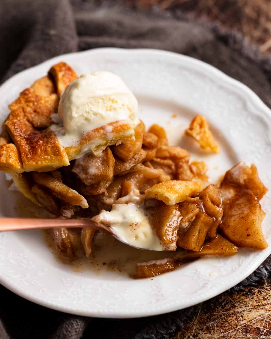 comer tarta de manzana