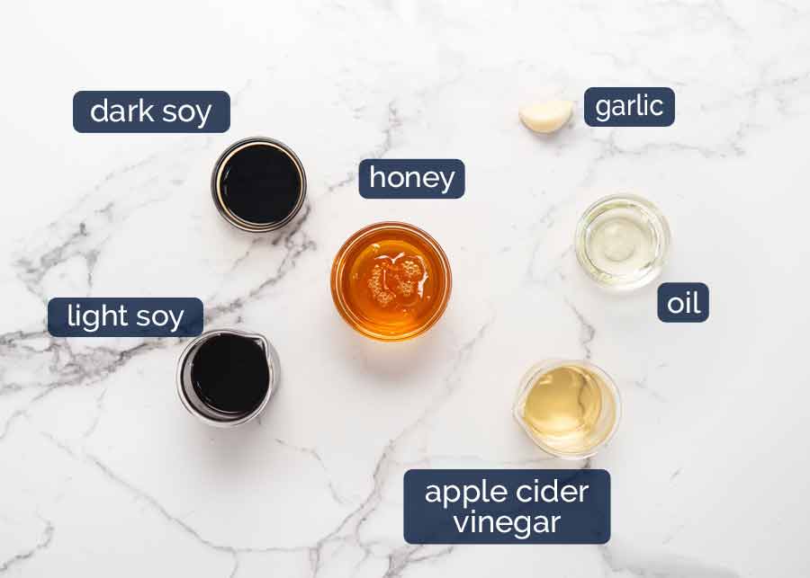 Ingredientes para la marinada de alitas de miel y soya