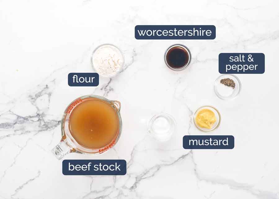 Ingredientes en albóndigas de bistec Salisbury