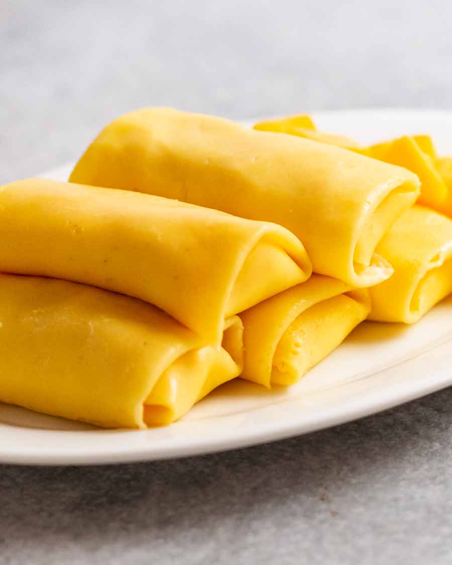 Pila de tortitas de mango