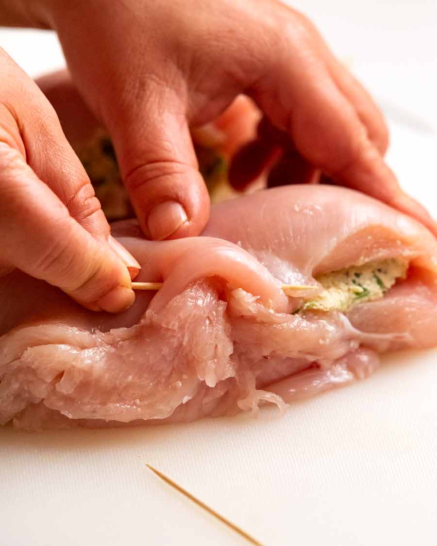 Hacer pollo relleno de jalapeño popper