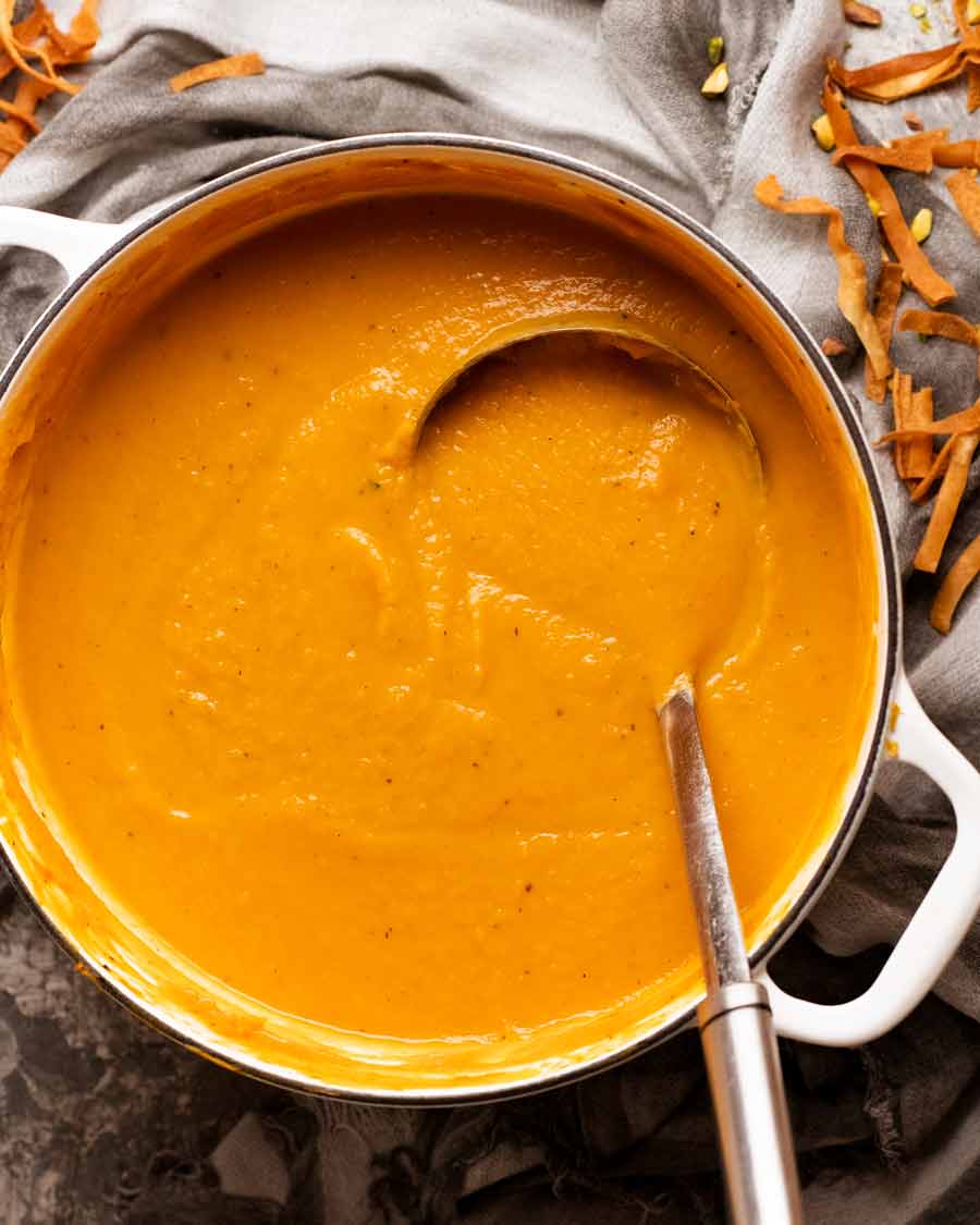 Sopa de boniato recién hecha