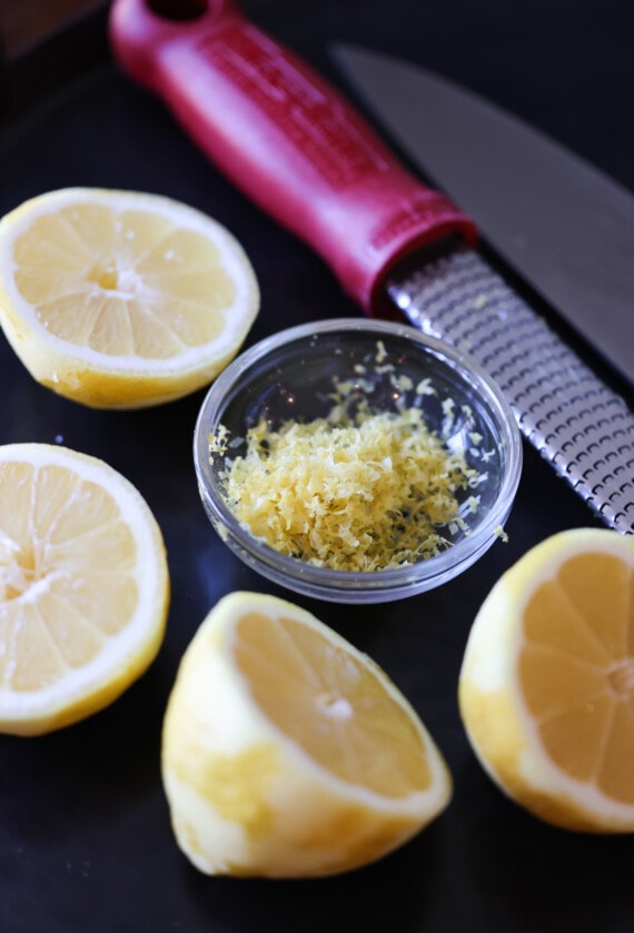 My homemade Lemon Curd recipe is a sweet lemon spread perfect for baking, filling cakes or pies or as an addition to your breakfast spread.