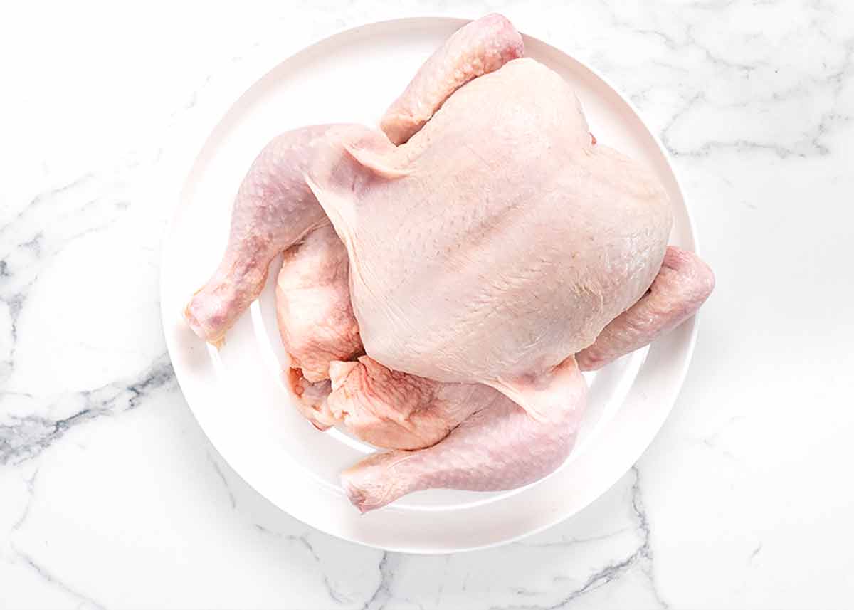 Pollo entero para pollo asado al curry rojo tailandés