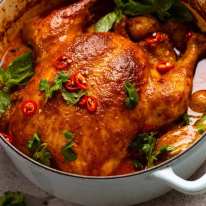 Pollo asado al curry rojo tailandés