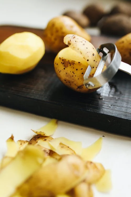 Recetas fáciles y rápidas para el mes de abril: ensalada de garbanzos, arepas rellenas, rosti de patatas y más 3 Recetas fáciles