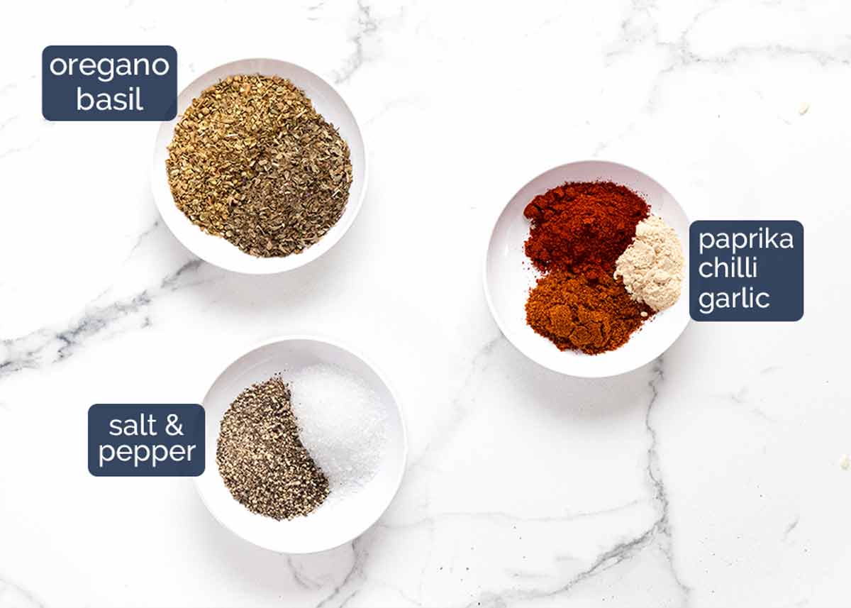 Ingredientes en muslos de pollo rebozados crujientes