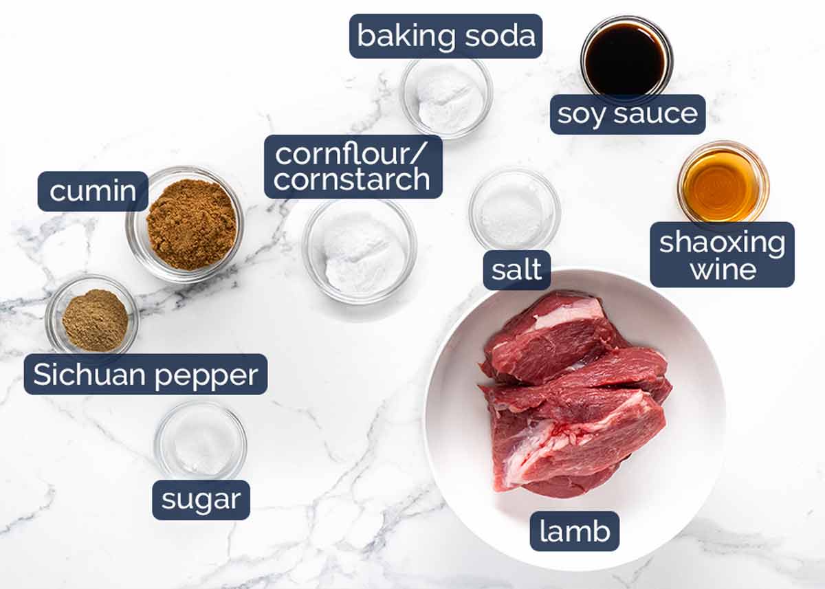 Ingredientes salteados de cordero con comino de Xinjiang