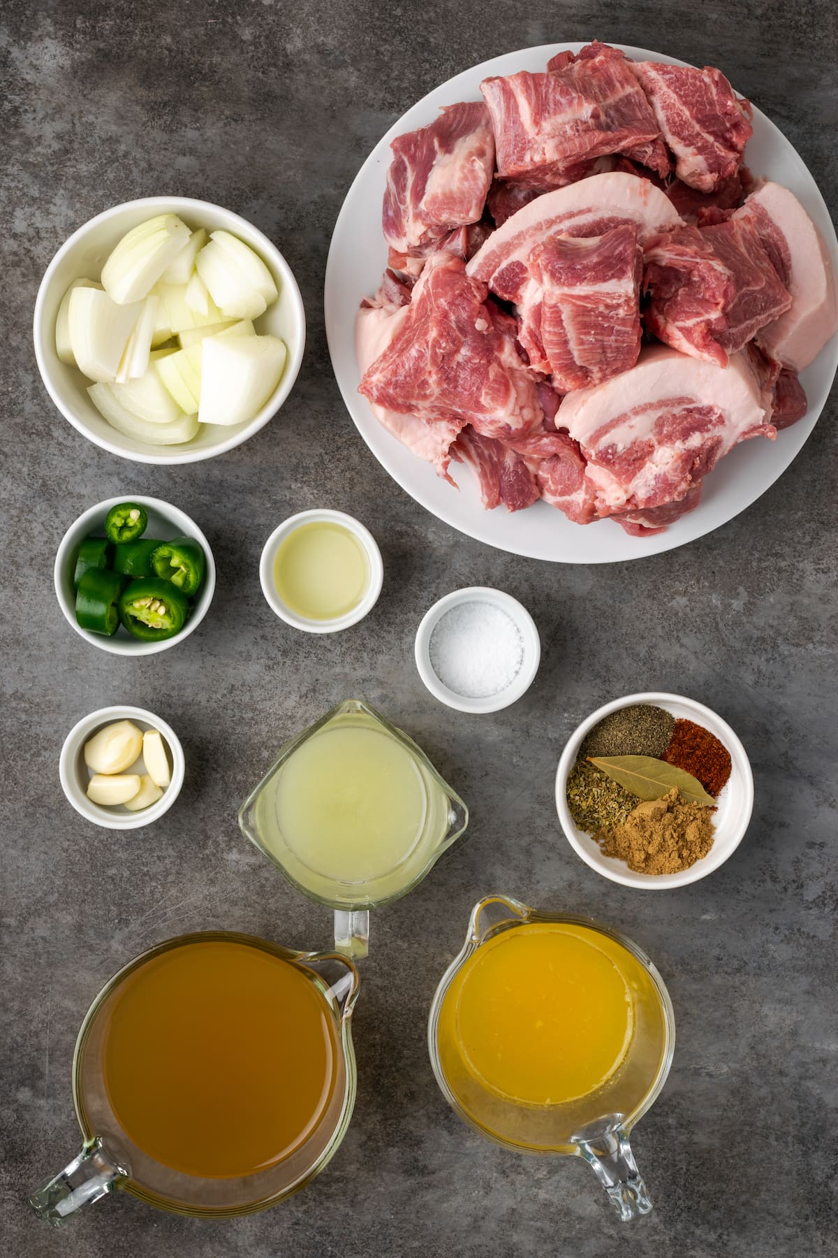 ¡Esta receta de Instant Pot Carnitas necesita solo 5 minutos de preparación! Haga carnitas increíblemente tiernas, jugosas y crujientes para tacos de cerdo y más. Ingredientes para las carnitas Instant Pot.