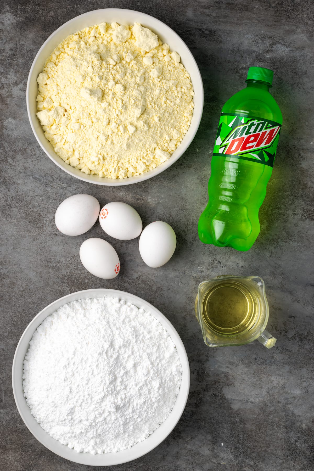 Ingredientes para la torta Mountain Dew.