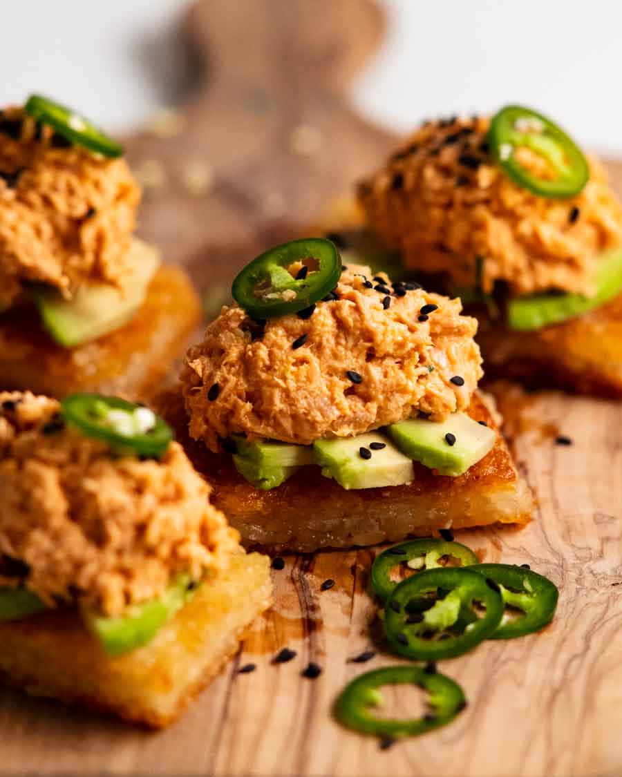 Arroz crujiente de atún picante - versión atún en lata