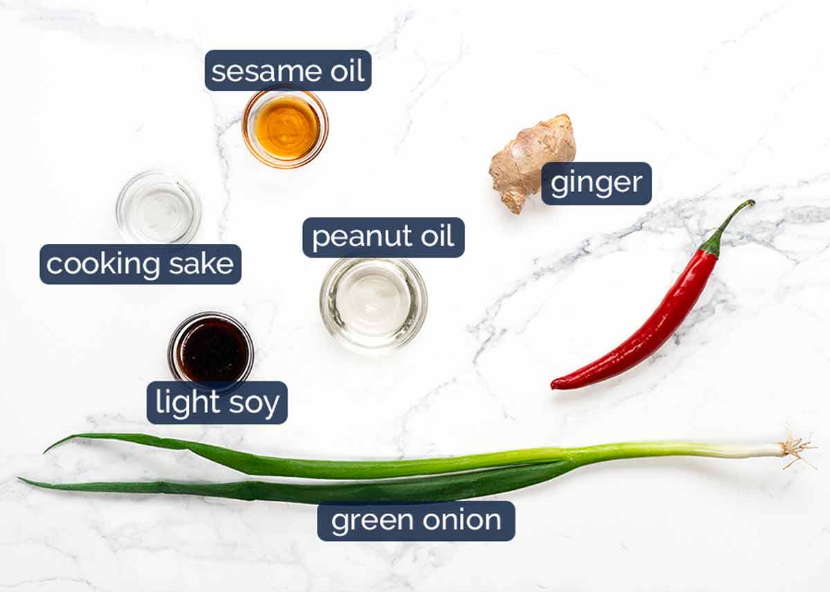 Ingredientes de pescado con jengibre chisporroteante