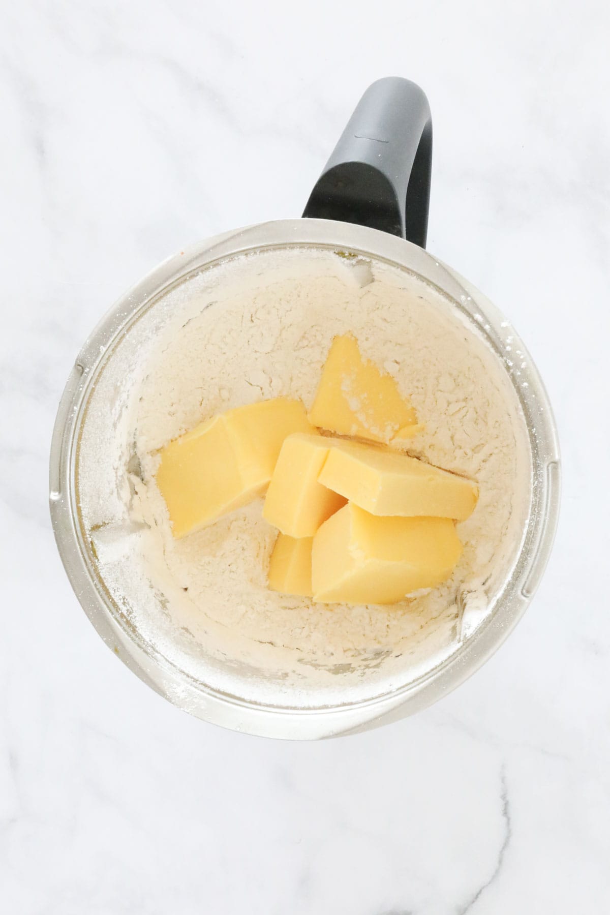 Butter and flour in a Thermomix.