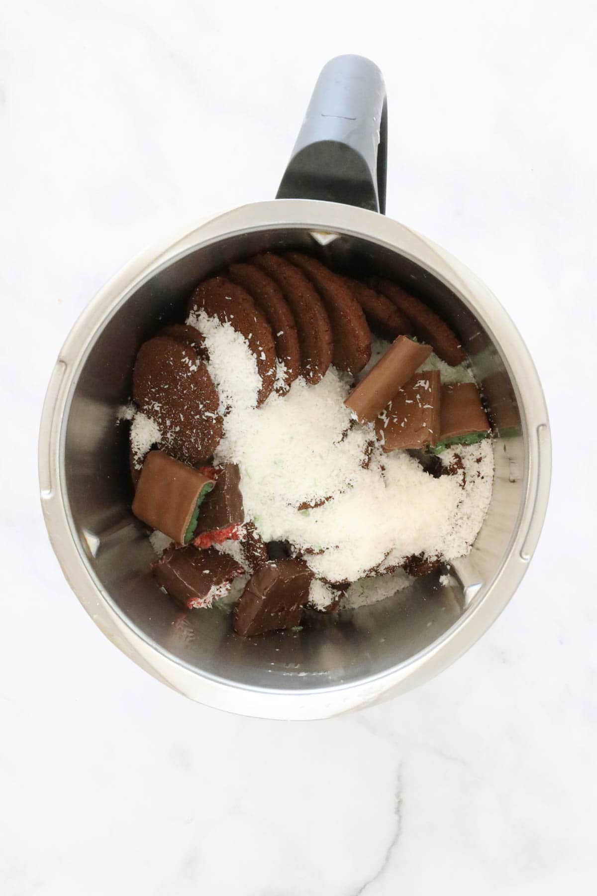 Coconut and chocolate biscuits in a Thermomix.