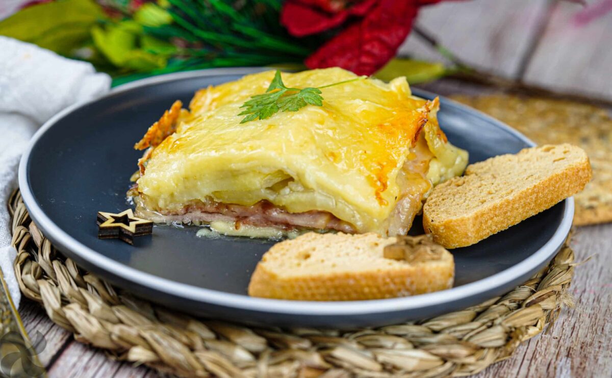 Lasaña de patatas con panceta