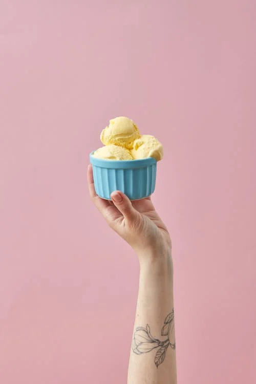 5 postres irresistibles para sorprenderla 4 Helado de vainilla
