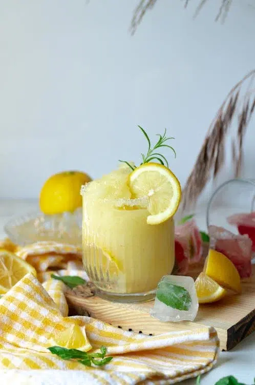Sabores del verano: Recetas frescas y fáciles para disfrutar del sol 8 recetas frescas