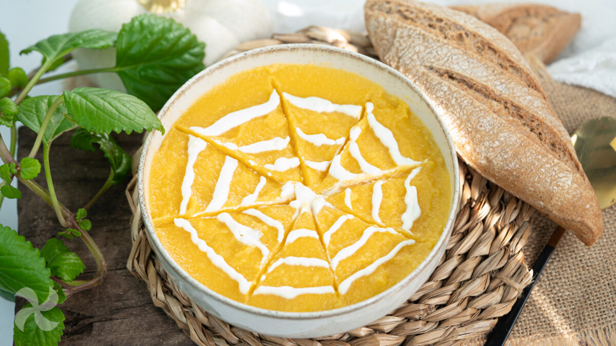 Crema de verduras y pollo especial Halloween