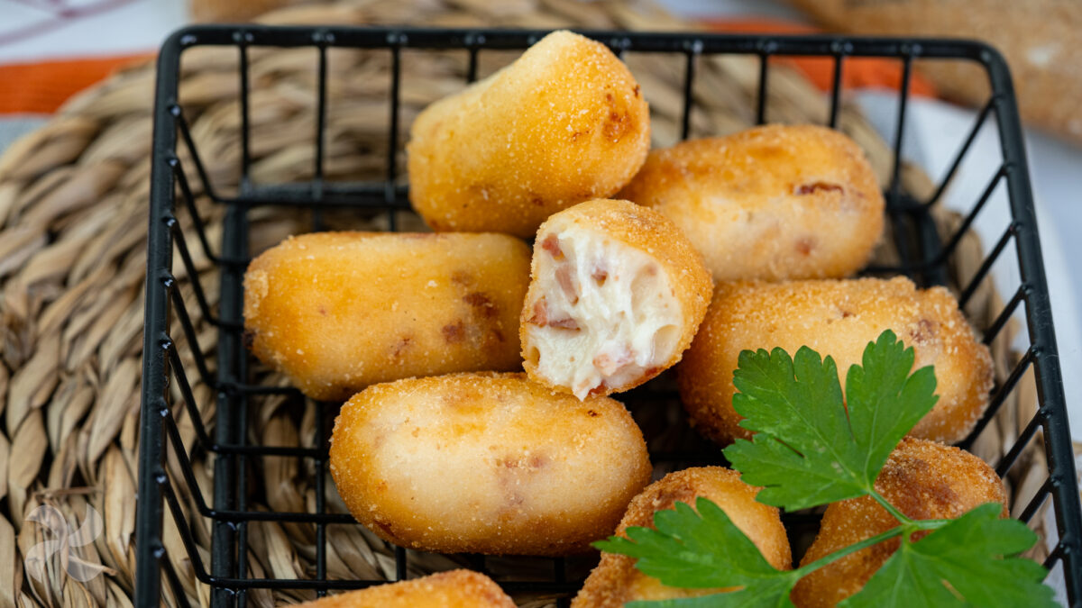 Croquetas de coliflor con taquitos de jamón