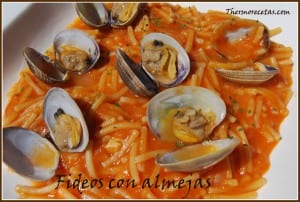 receta thermomix fideos con almejas