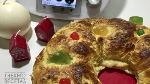 Roscón de reyes con crema pastelera