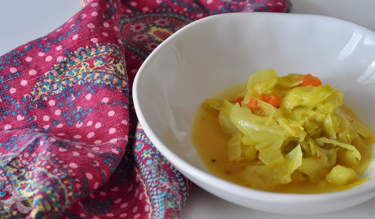 Repollo con cúrcuma
