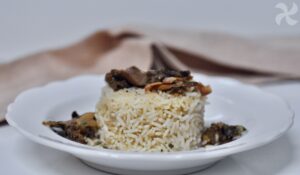 Salteado de setas con arroz blanco