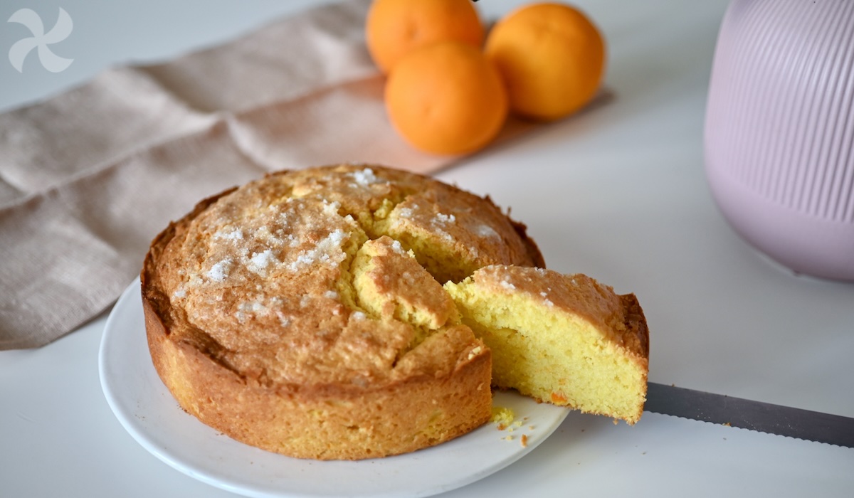 Bizcocho de naranja, con mantequilla
