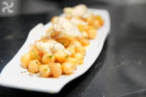 Ensalada de garbanzos y rape